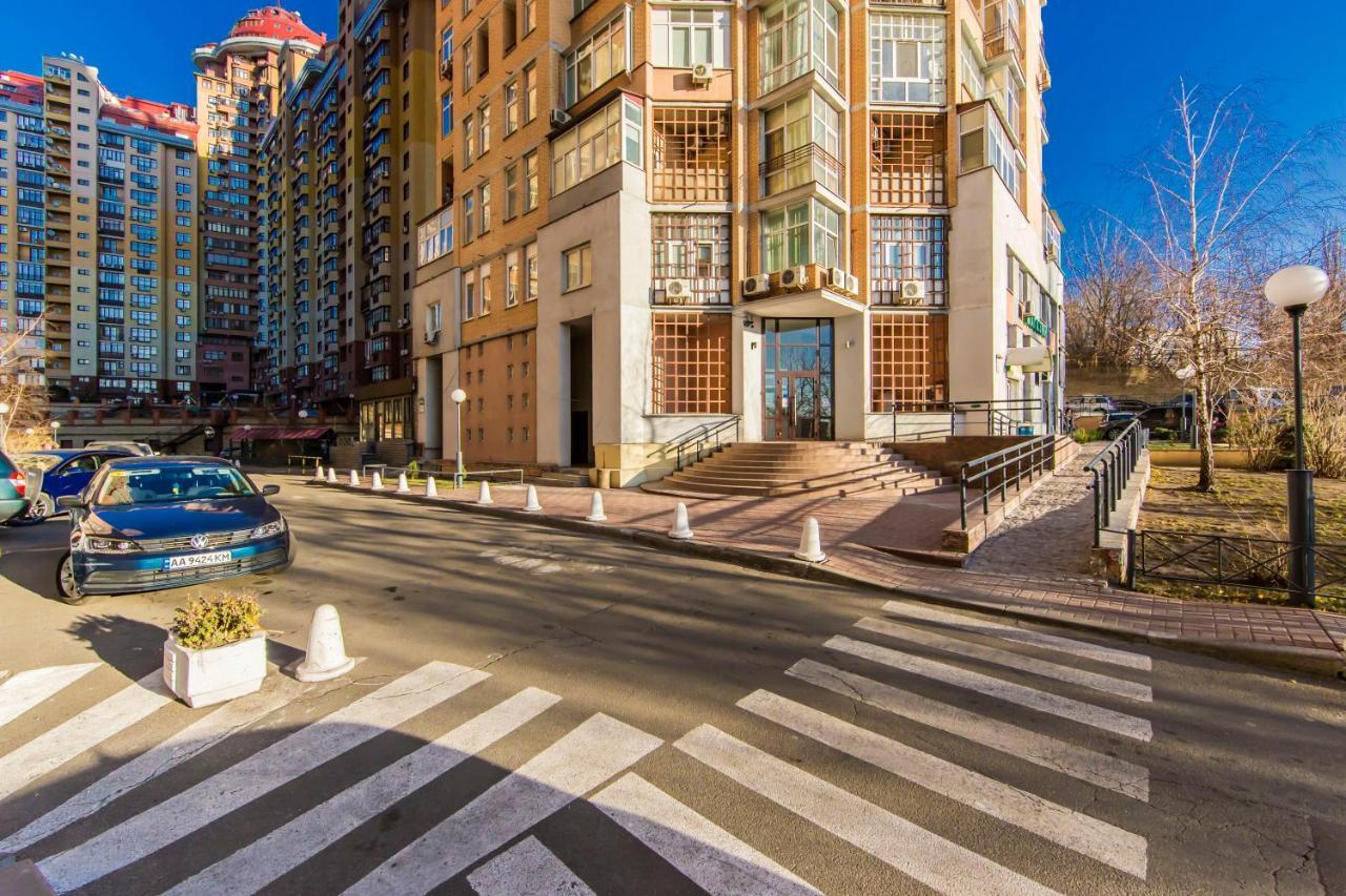 2К Квартира У Новому Будинку, Печерськ Kiev Dış mekan fotoğraf